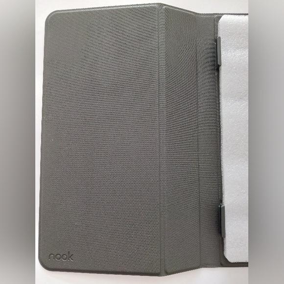 NWT Nook - 2-Way Cover Stand - Picture 6 of 8